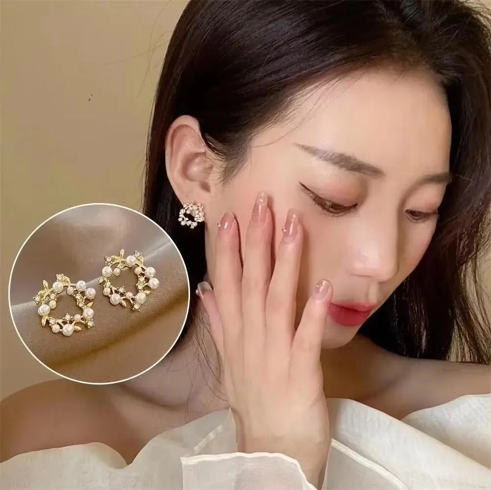 2026 Trending Luxury Crystal Cross Stud Earrings