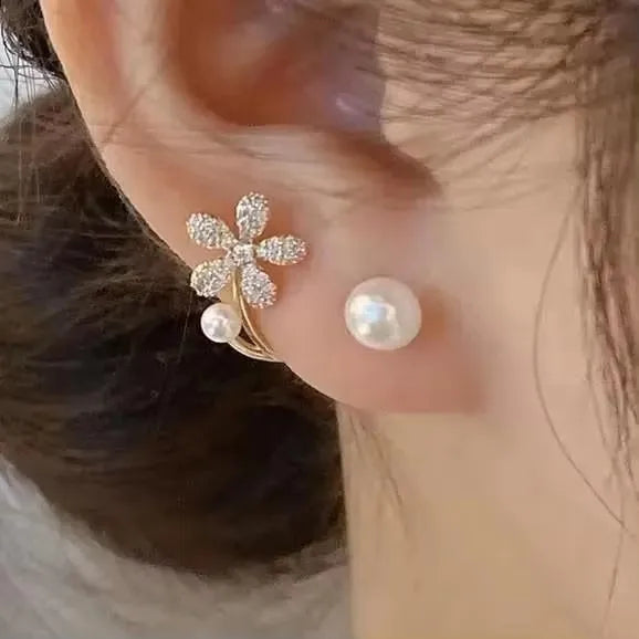 2026 Trending Luxury Crystal Cross Stud Earrings