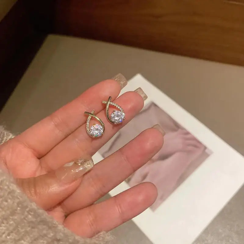 2026 Trending Luxury Crystal Cross Stud Earrings