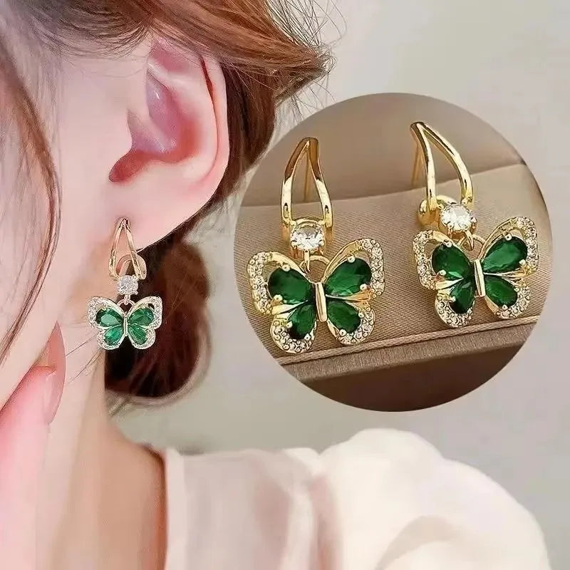 2026 Trending Luxury Crystal Cross Stud Earrings