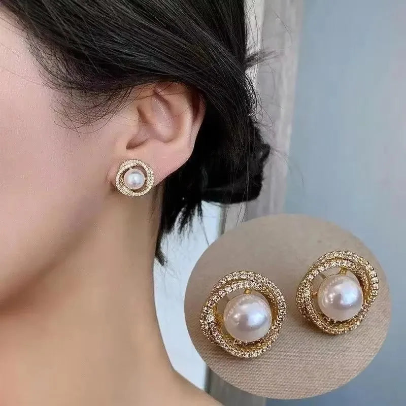 2026 Trending Luxury Crystal Cross Stud Earrings